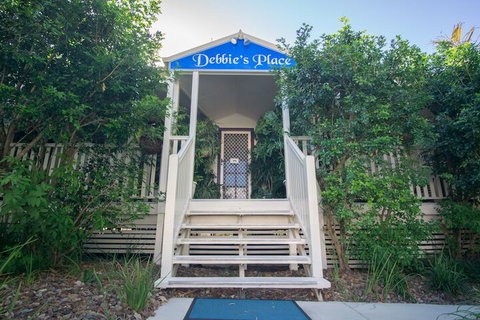 Debbie's Place - Accommodation Cooktown 3