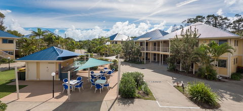 Hastings Cove Waterfront Holiday Apartments - Accommodation Cooktown 3