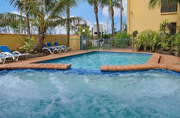 Kalua Holiday Apartments - Accommodation Cooktown 0