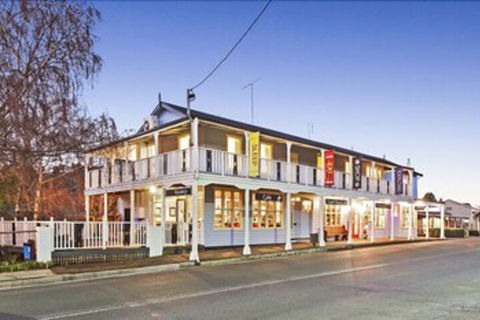 Mole Creek Guest House - Accommodation Cooktown 1