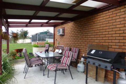 Quamby Pines Chalet - Accommodation Cooktown 2