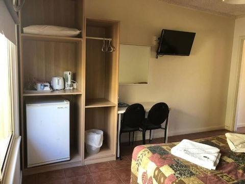 Jurien Bay Hotel - Accommodation Cooktown 2