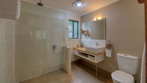 31 The Rocks - Accommodation Cooktown 6