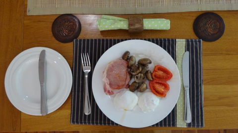 Peaceful Palms B & B - Accommodation Cooktown 3