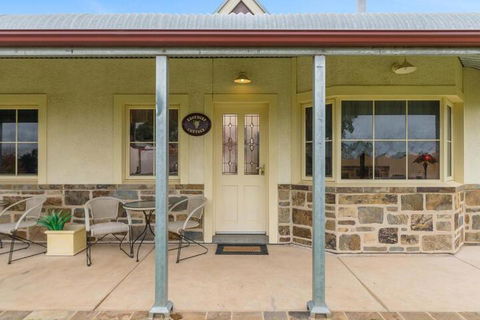 Barossa Vineyard Cottages - Accommodation Cooktown 2