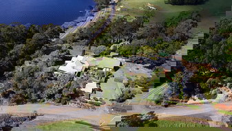 Book Castle Forbes Bay Accommodation Vacations Accommodation Cooktown Accommodation Cooktown