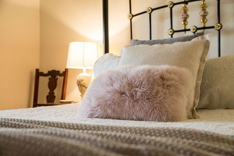 Wishing Well Cottage - Accommodation Cooktown 3