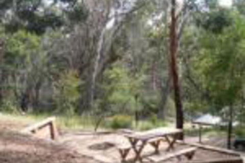 The Ledge Holiday House - Accommodation Cooktown 0