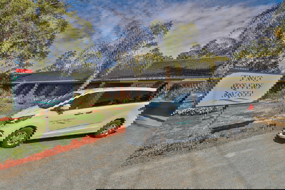 Wentworth NSW Accommodation Cooktown