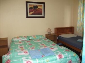 Apollo Bay Backpackers - Accommodation Cooktown 4