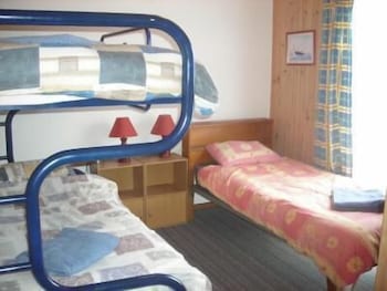 Apollo Bay Backpackers - Accommodation Cooktown 3