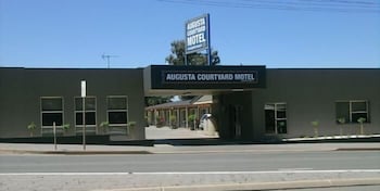 Augusta Courtyard Motel - Accommodation Cooktown 0