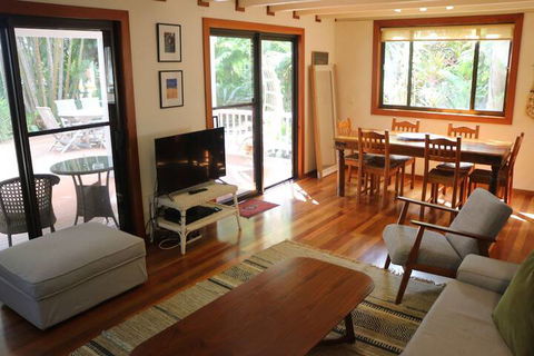 A Beach House At Byron - Accommodation Cooktown 6