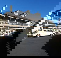 The Clifton  Grittleton Lodge - Accommodation Cooktown