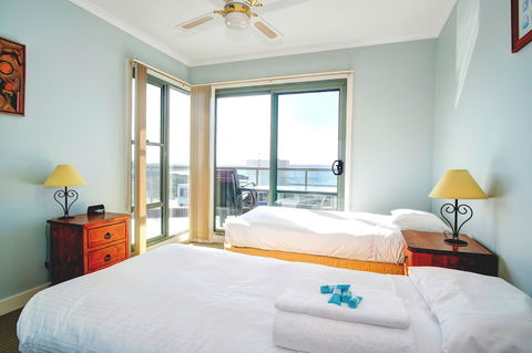 Sails Luxury Apartments, Forster - Accommodation Cooktown 1