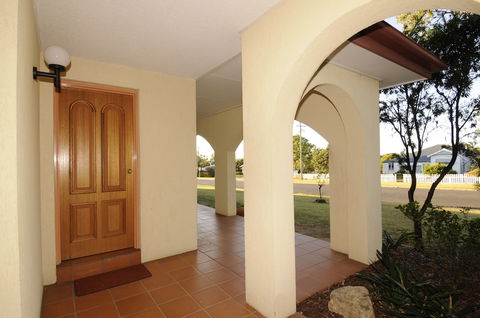 McNevin's Warwick Motel - Accommodation Cooktown 3