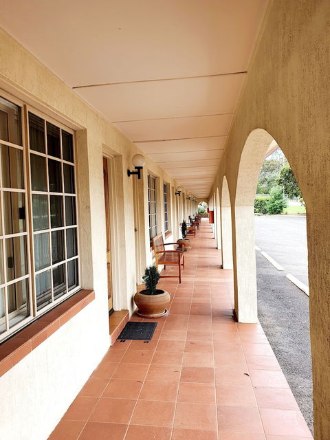 McNevin's Warwick Motel - Accommodation Cooktown 2