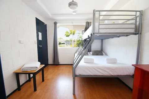 Caloundra Backpackers - Hostel - Accommodation Cooktown 4
