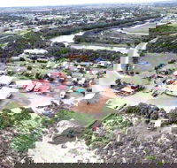 Seaspray Beach Holiday Park - Accommodation Cooktown