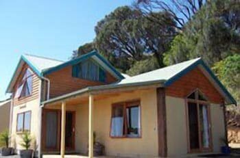 Eastern Reef Cottages - Accommodation Cooktown 3