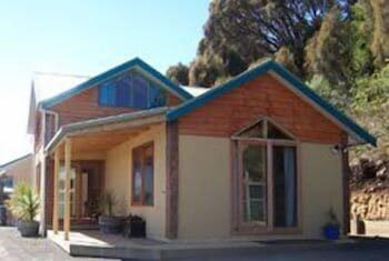 Eastern Reef Cottages - Accommodation Cooktown 6