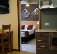 Glenelg Gateway Apartments - Accommodation Cooktown