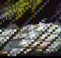 Golden Sands Beachfront Apartment Resort - Accommodation Cooktown