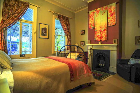 Cromwell House - Accommodation Cooktown 3