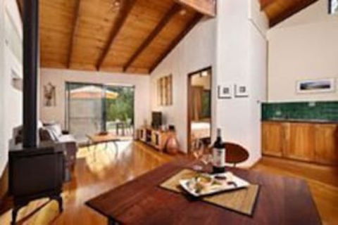 Aiyana Retreat - Accommodation Cooktown 6