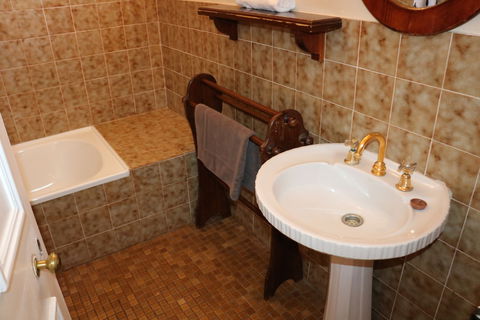 Settlers House York - Accommodation Cooktown 0