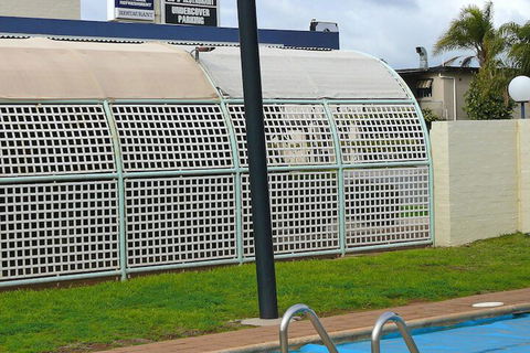 Charles Sturt Motor Inn West Wyalong - Accommodation Cooktown 7