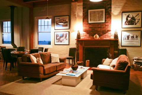 Cable Station Accommodation - Accommodation Cooktown 3