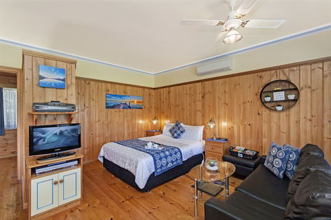 Sails Elegant Spacious Beach Villa - Accommodation Cooktown 7