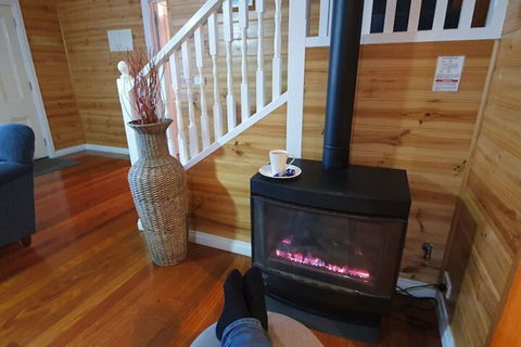 Sails Elegant Spacious Beach Villa - Accommodation Cooktown 1