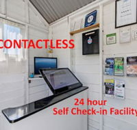 Sails elegant spacious beach villa - Accommodation Cooktown