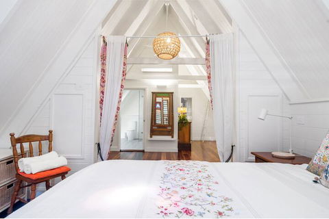 A PERFECT STAY - Longhouse - Accommodation Cooktown 6