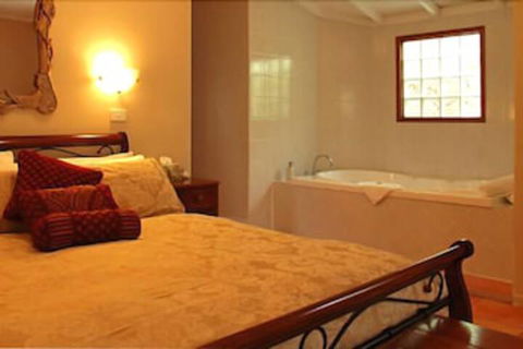 Chez Vous Villas - Accommodation Cooktown 4