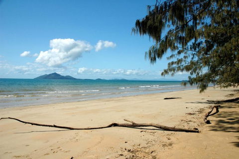 Sejala Beach Huts - Accommodation Cooktown 4