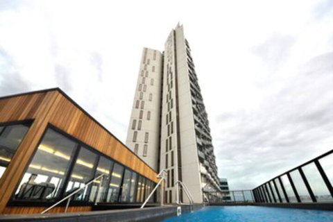 Royal Stays Apartments Docklands - Accommodation Cooktown 2