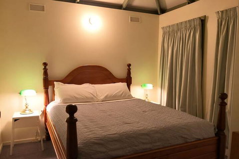 Kalimna Woods Cottages - Accommodation Cooktown 6