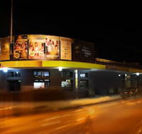 The Premier Hotel - Accommodation Cooktown