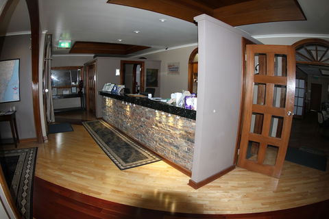 Sleepy Hill Motor Inn - Accommodation Cooktown 0