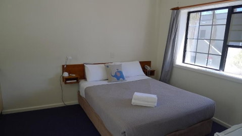 Watersedge Motel - Accommodation Cooktown 4