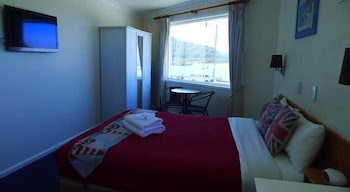 Watersedge Motel - Accommodation Cooktown 2
