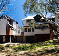 Blue Ice - Accommodation Cooktown