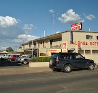 A  A Lodge Motel Emerald - Accommodation Cooktown