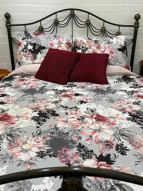 Belvoir B & B Cottages - Accommodation Cooktown 1