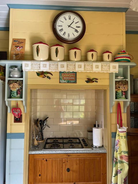 Belvoir B & B Cottages - Accommodation Cooktown 5