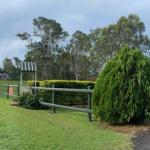 Belvoir B & B Cottages - Accommodation Cooktown 0
