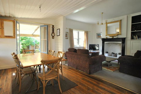 Cooma Cottage - Accommodation Cooktown 3